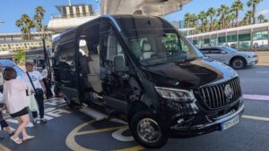 済州島旅行出発車